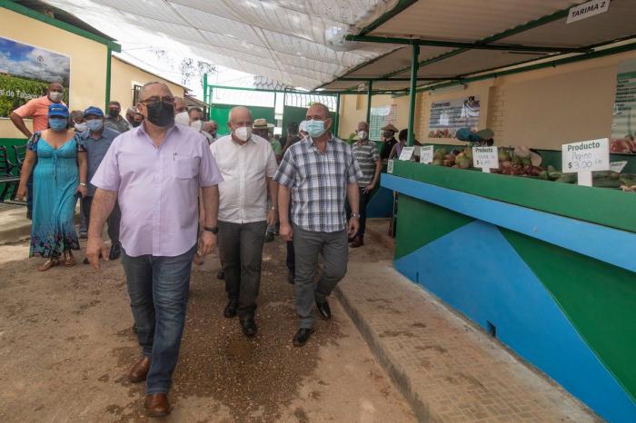 Implementan nueva política de comercializacion agrícola en La Habana